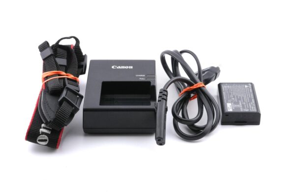Canon EOS 1300D - Image 9