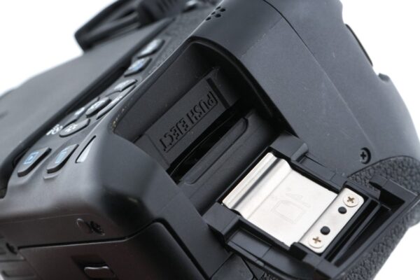 Canon EOS 650D - Image 7