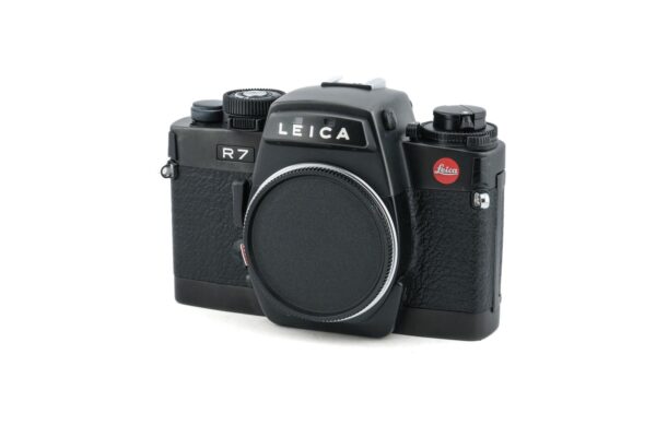 Leica R7