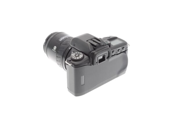 Minolta Dynax 60 Date + 28-85mm f3.5-4.5 AF Zoom - Image 2