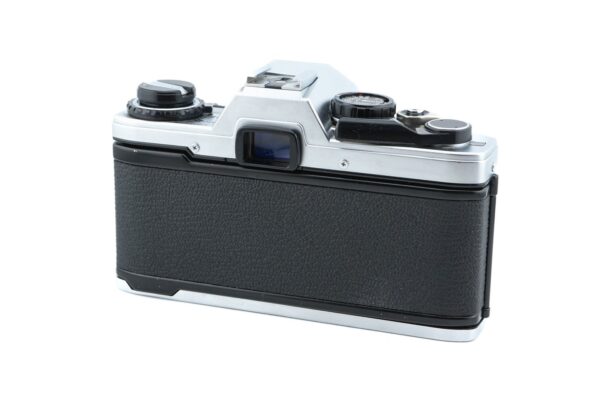 Olympus OM10 + OM10 Manual Adapter - Image 2