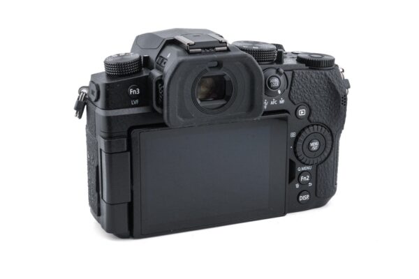 Panasonic Lumix DC-G90 - Image 4